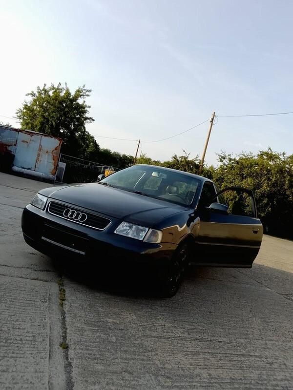Schwarz Gebraucht 1998 Audi A3 Limousine | 849 € (Guter Preis) - Bild 1/4