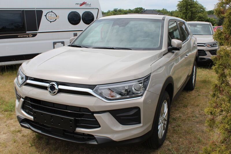 Beige Neu 2025 Ssangyong Korando SUV | 24.290 € - Bild 1/2