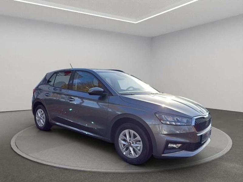 Neu Skoda Fabia Selection 116 PS (85 kW) 2026 Graphitegrau metallic Limousine