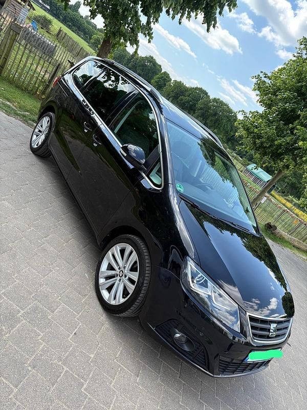 Gebraucht 2016 Seat Alhambra Van / Kleinbus | 18.750 € (Teuer) - Bild 1/4