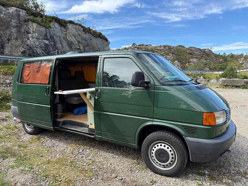 Grün Gebraucht 2002 VW T4 Van | 8.000 € (Etwas zu teuer) - Bild 1/4