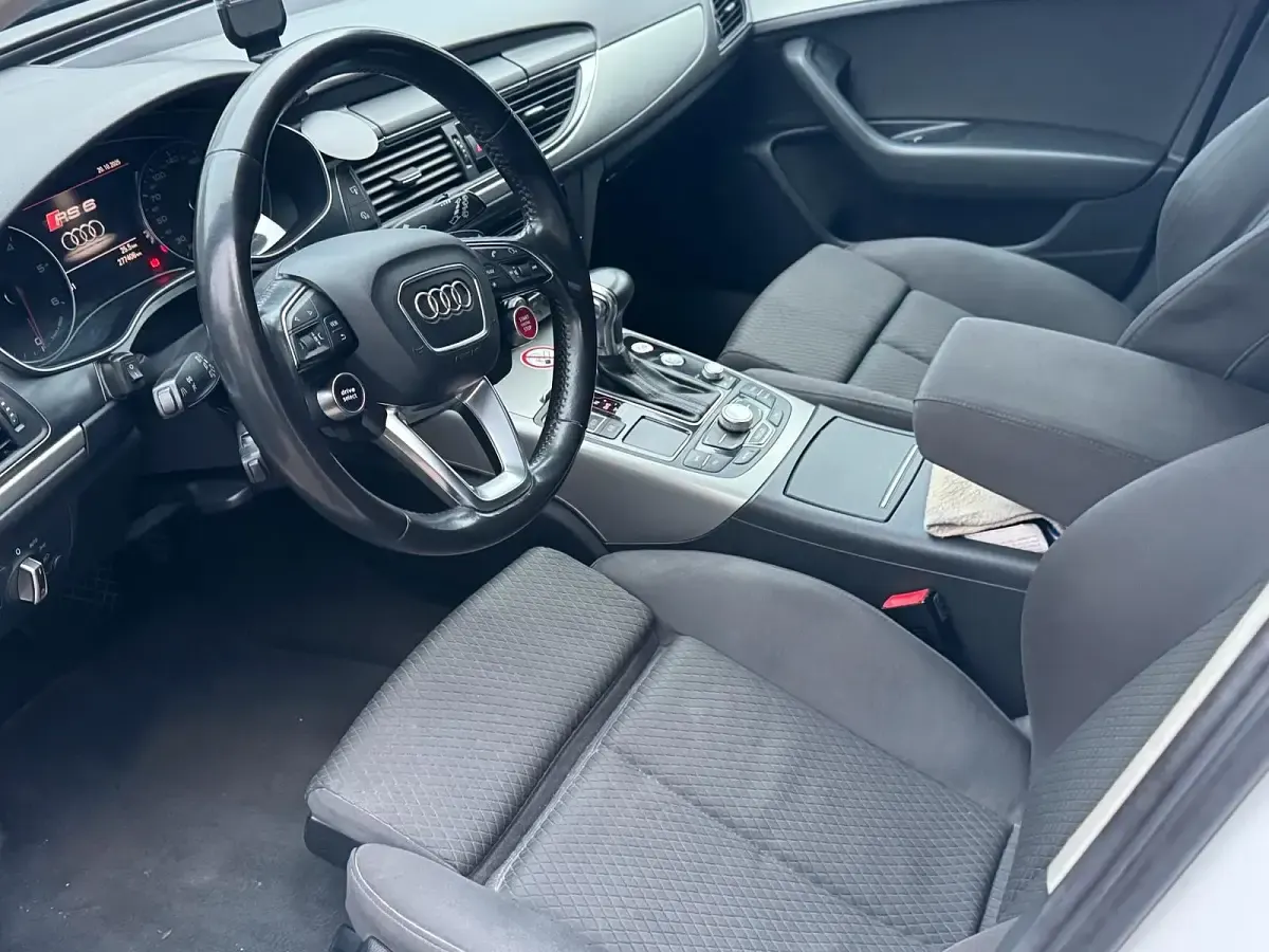 Usata Audi A6 Sport 177 CV (130 kW) 2013 Bianco Station wagon