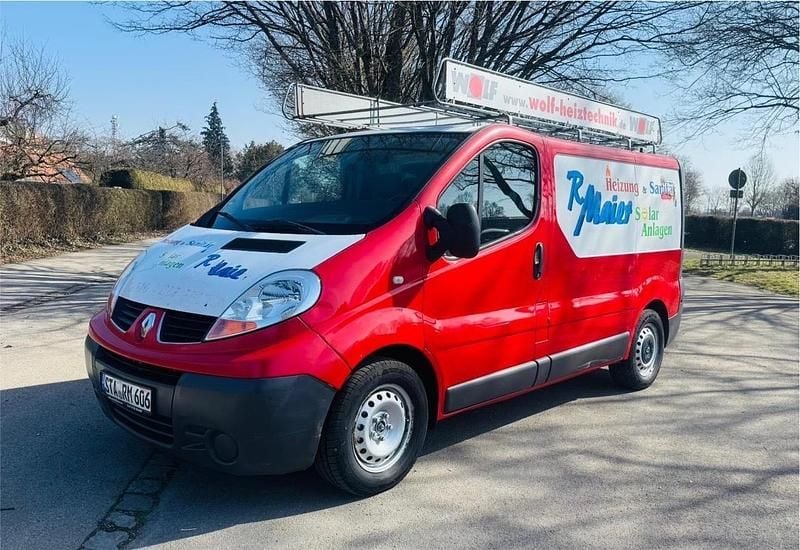 Gebraucht Renault Trafic 115 PS (84 kW) 2007 Weiß Van / Kleinbus