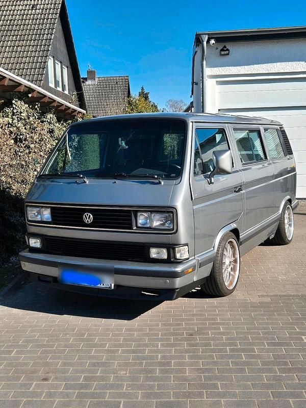 Gebraucht VW T3 180 PS (132 kW) 1988 Andere farben Van