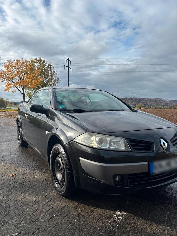 Schwarz Gebraucht 2008 Renault Mégane Cabriolet Cabrio | 4.000 € (Fairer Preis) - Bild 1/4