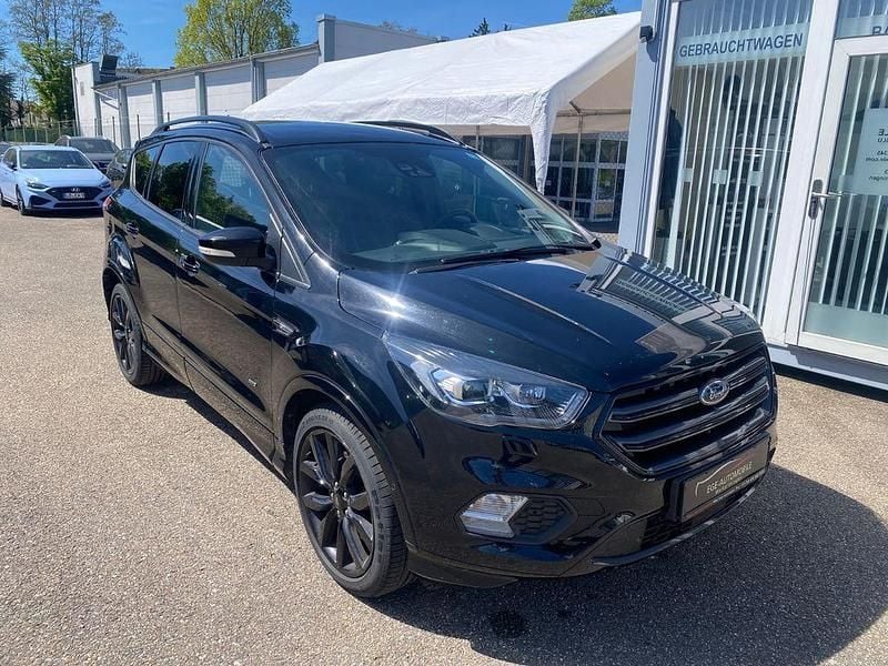Używany Ford Kuga ST-Line 242 KM (177 kW) 2018 Czarny SUV