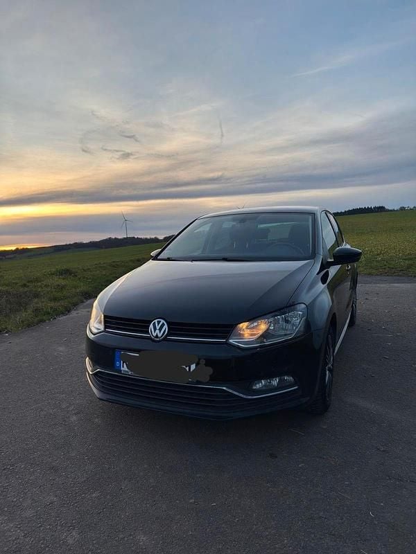 Gebraucht VW Polo Allstar 75 PS (55 kW) 2017 Schwarz Kleinwagen