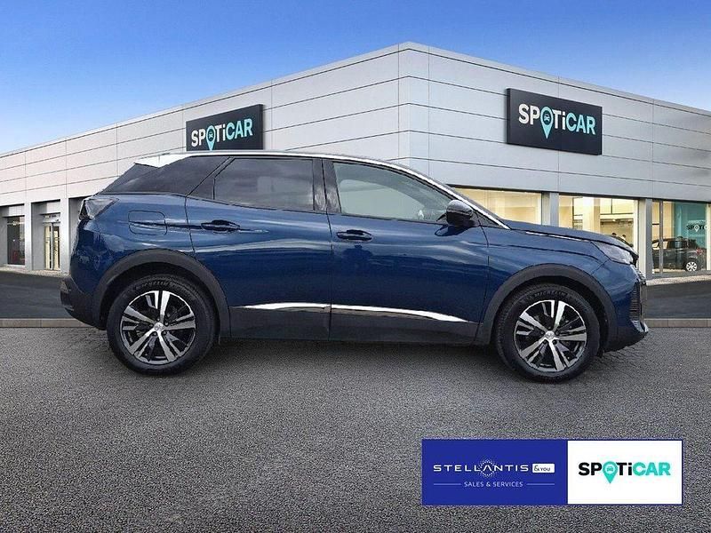 Gebraucht Peugeot 3008 Allure 131 PS (96 kW) 2023 Blau SUV