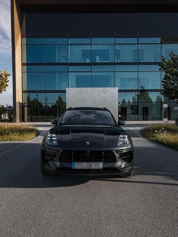 Gebraucht Porsche Macan Turbo 441 PS (324 kW) 2020 Grau SUV