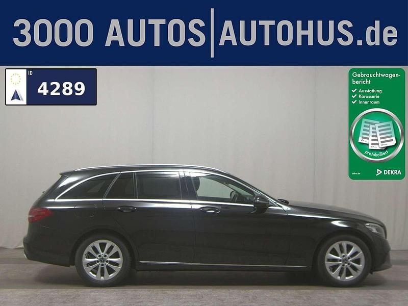 Schwarz Gebraucht 2021 Mercedes C220 Avantgarde Kombi | 19.480 € (Superpreis) - Bild 1/4