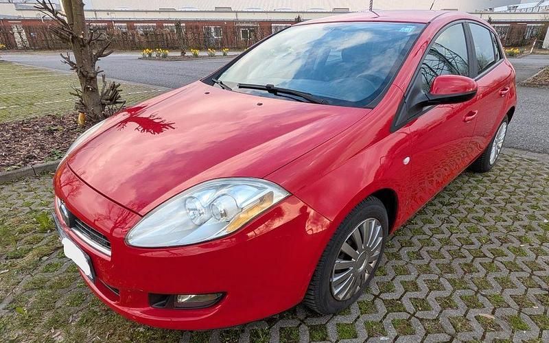Gebraucht Fiat Bravo Dynamic 105 PS (77 kW) 2008 Rot Kleinwagen