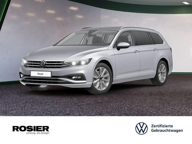 Silber / pyrit silber Gebraucht 2021 VW Passat Elegance Kombi | 22.990 € (Guter Preis) - Bild 1/4