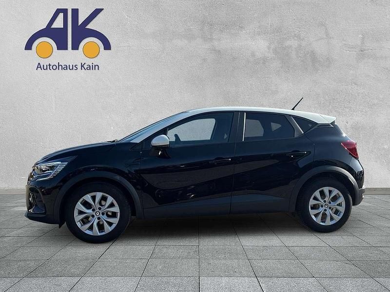Gebraucht Renault Captur Zen 91 PS (66 kW) 2022 Schwarz gne + weiss qnw SUV
