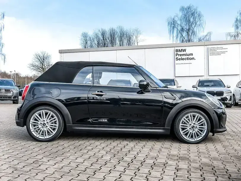 Używany Mini Cooper 136 KM (100 kW) 2021 Andere Hatchback