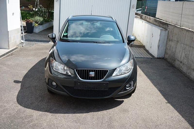 Schwarz Gebraucht 2011 Seat Ibiza Copa Limousine | 3.000 € (Superpreis) - Bild 1/4