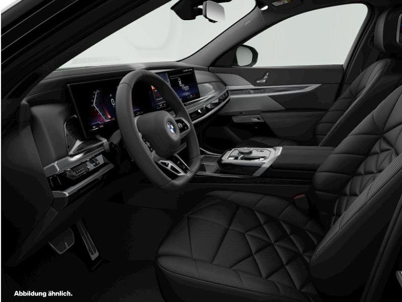 Black sapphire metallic Gebraucht 2024 BMW 740 Comfort Edition Limousine | 102.924 € - Bild 1/2