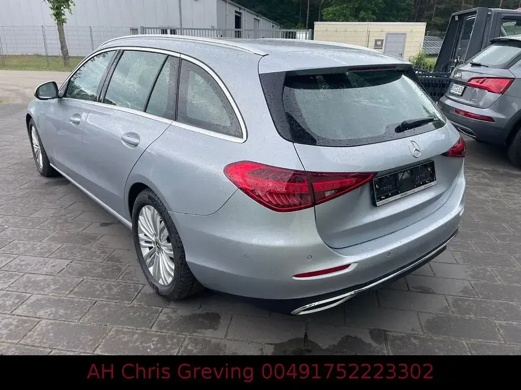 Gebraucht Mercedes C200 204 PS (150 kW) 2022 Silber Kombi