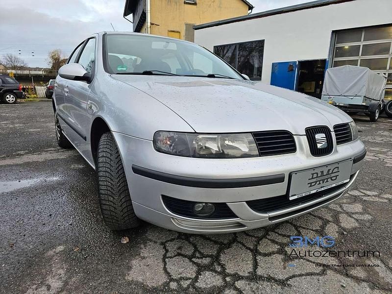 Gebraucht Seat Leon Stella 105 PS (77 kW) 2003 Silber Kleinwagen