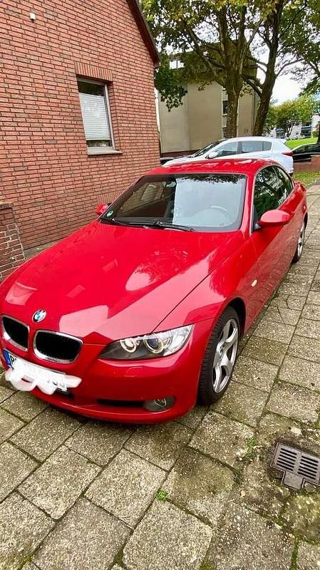 Rot Gebraucht 2007 BMW 320 Cabriolet Cabrio | 8.200 € (Fairer Preis) - Bild 1/4