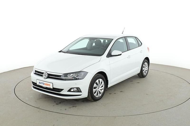 Gebraucht VW Polo Comfortline 95 PS (69 kW) 2019 Weiß Kleinwagen