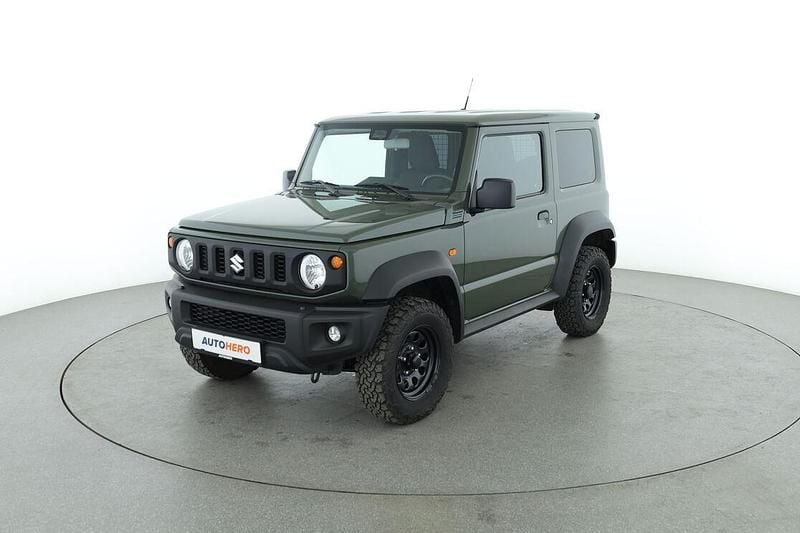 Grün Gebraucht 2023 Suzuki Jimny Comfort SUV | 28.470 € (Fairer Preis) - Bild 1/3