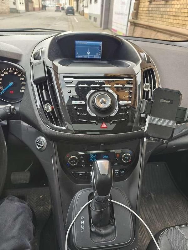 Gebraucht Ford Kuga Titanium 163 PS (119 kW) 2013 Blau SUV