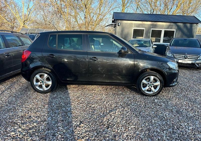 Gebraucht Skoda Fabia Best of 69 PS (50 kW) 2014 Schwarz Limousine