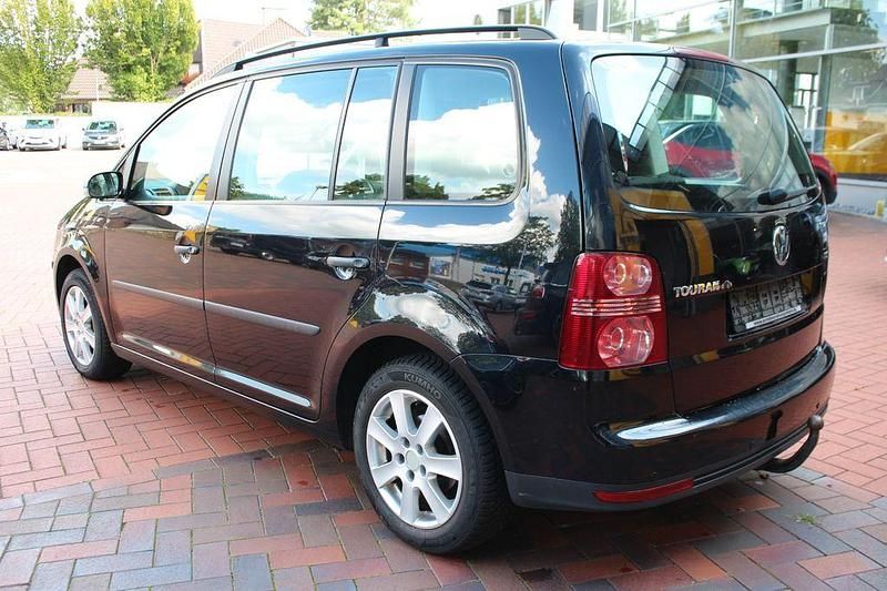 Gebraucht VW Touran Conceptline 105 PS (77 kW) 2007 Schwarz Van / Kleinbus