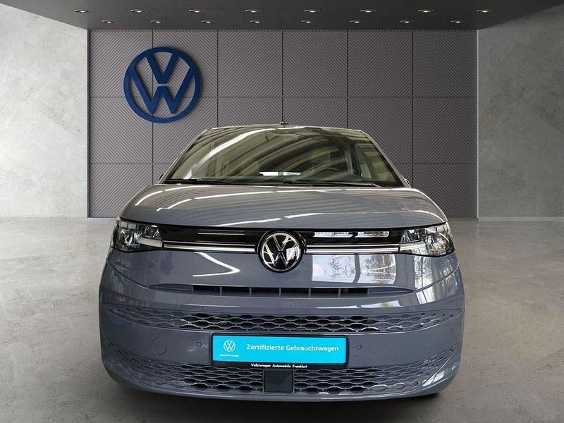 Gebraucht VW Multivan Life 150 PS (110 kW) 2025 Grau Van