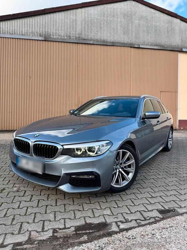 Gebraucht BMW 530 Performance 265 PS (194 kW) 2018 Grau Kombi