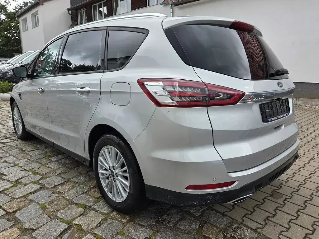 Gebraucht Ford S-MAX Trend 190 PS (139 kW) 2020 Silber Van / Kleinbus