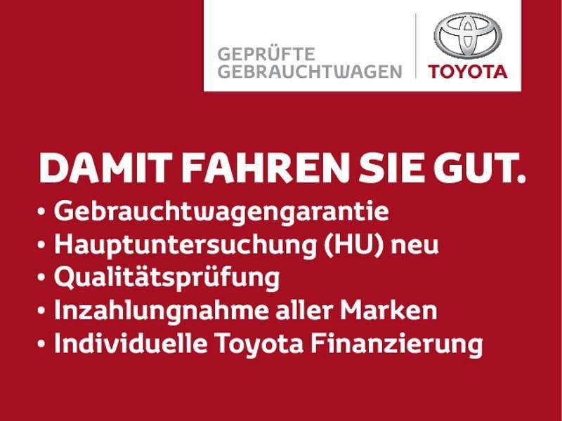 Weiß Gebraucht 2025 Toyota Corolla Cross Style SUV | 34.998 € (Fairer Preis) - Bild 1/1