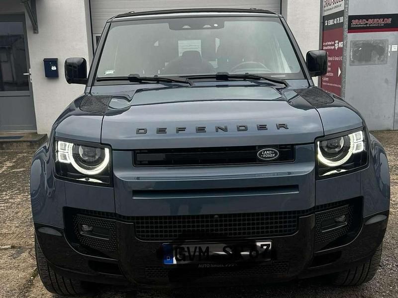 Tasman blue Gebraucht 2024 Land Rover Defender SE Dynamic SUV | 69.900 € (Fairer Preis) - Bild 1/4