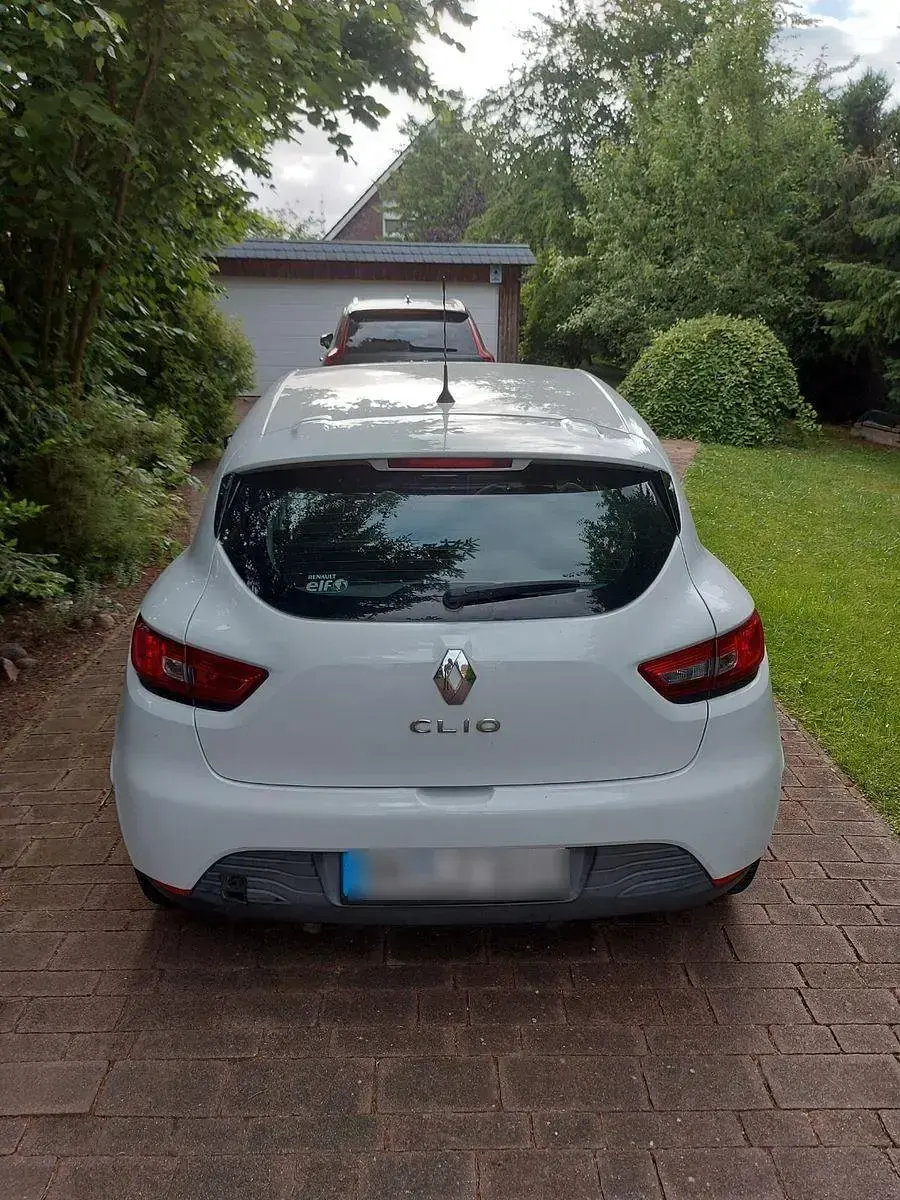 Gebraucht Renault Clio Dynamique 73 PS (53 kW) 2014 Weiß Kleinwagen