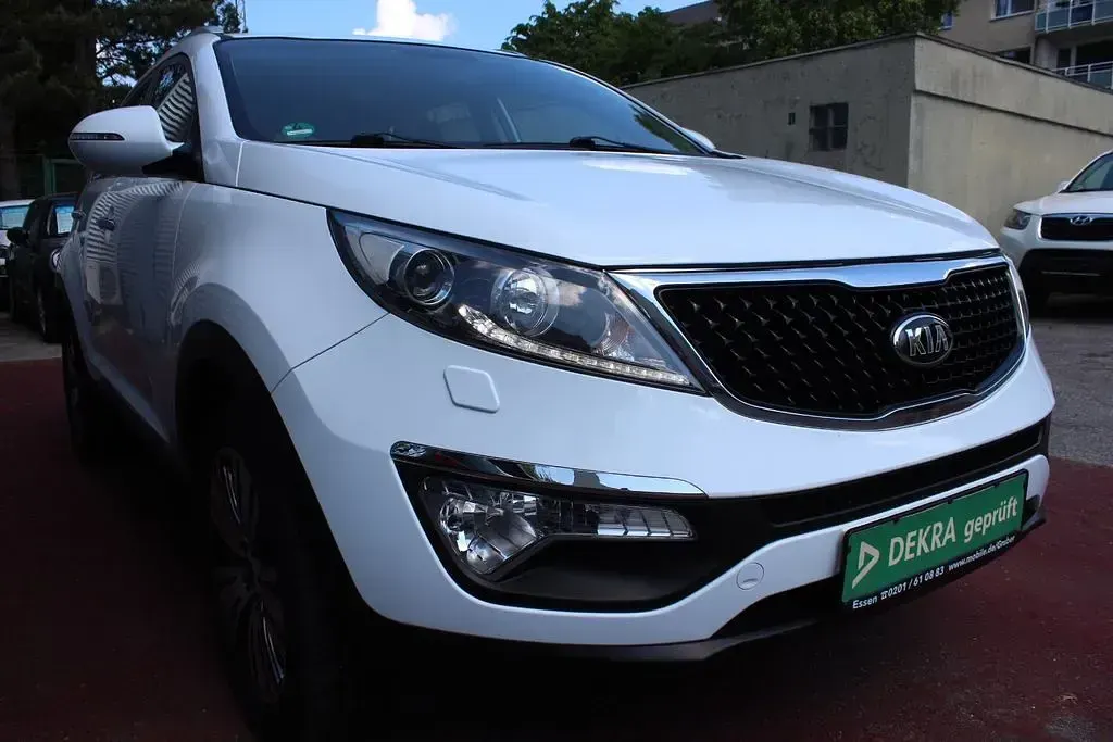 Gebraucht Kia Sportage Spirit 166 PS (122 kW) 2015 Weiß SUV