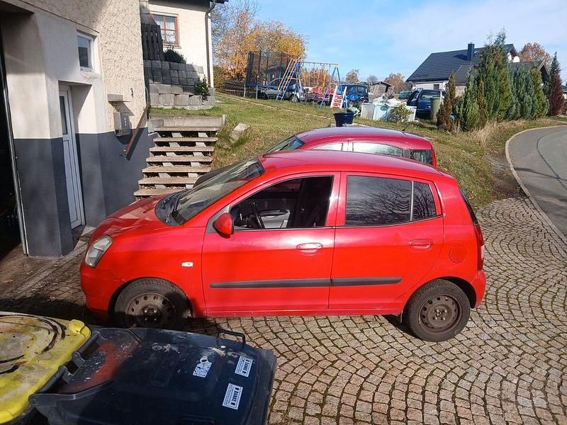 Rot Gebraucht 2005 Kia Picanto EX Kleinwagen | 1.000 € (Fairer Preis) - Bild 1/3