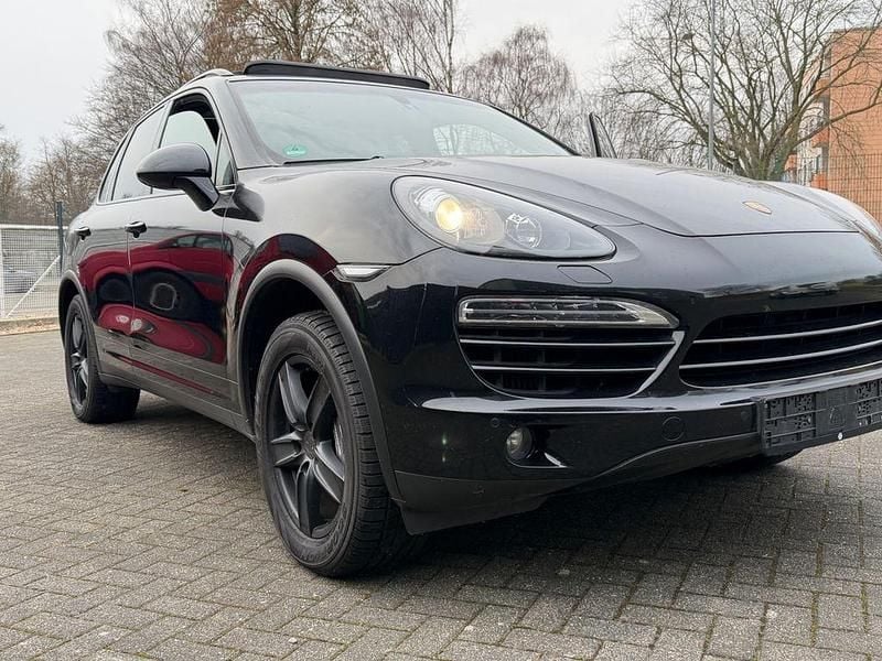 Schwarz Gebraucht 2013 Porsche Cayenne SUV | 13.900 € (Superpreis) - Bild 1/4