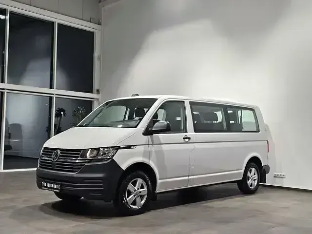 Używany VW Caravelle 150 KM (110 kW) 2023 Biały Van