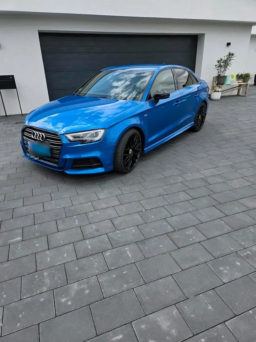 Gebraucht Audi A3 S-Line 150 PS (110 kW) 2018 Blau Limousine