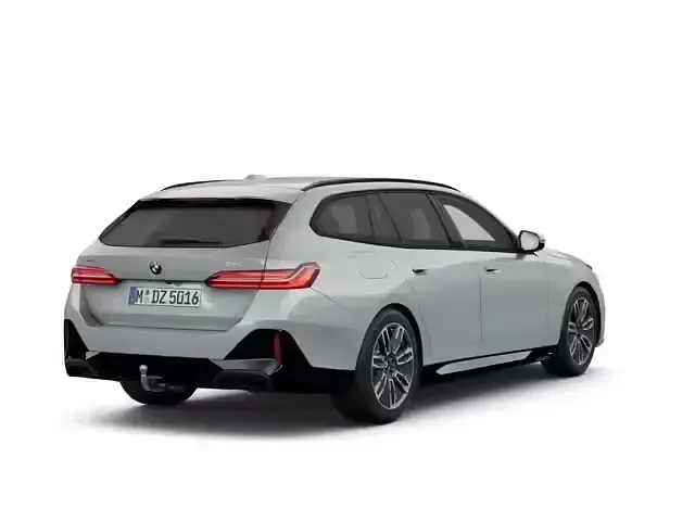 Używany BMW 520 M Sport 197 KM (144 kW) 2024 Kombi