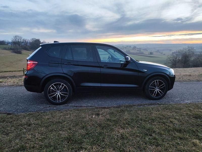 Schwarz Gebraucht 2016 BMW X3 Sport Line SUV | 17.500 € (Fairer Preis) - Bild 1/4