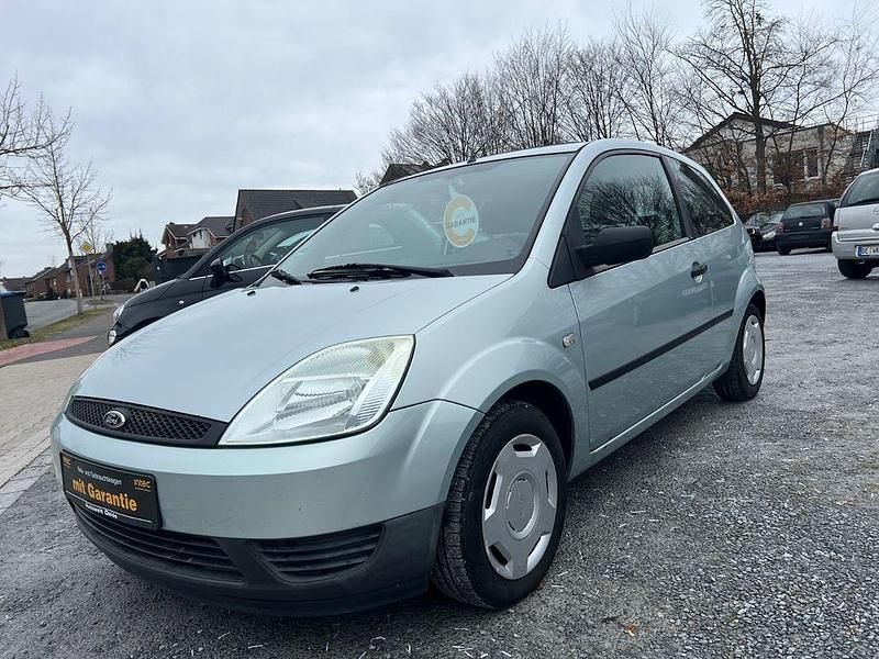 Gebraucht Ford Fiesta Ambiente 69 PS (50 kW) 2004 Kleinwagen