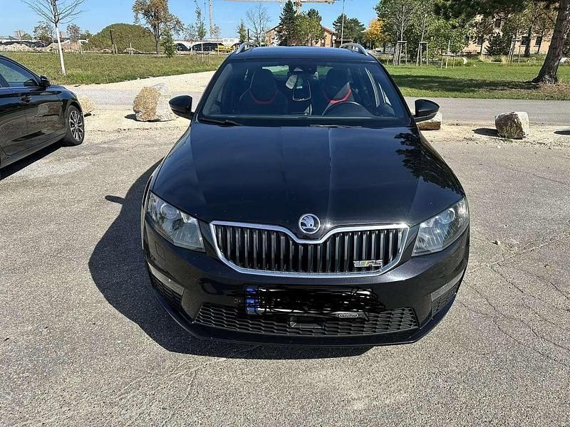 Schwarz Gebraucht 2014 Skoda Octavia RS Kombi | 14.500 € (Etwas zu teuer) - Bild 1/4