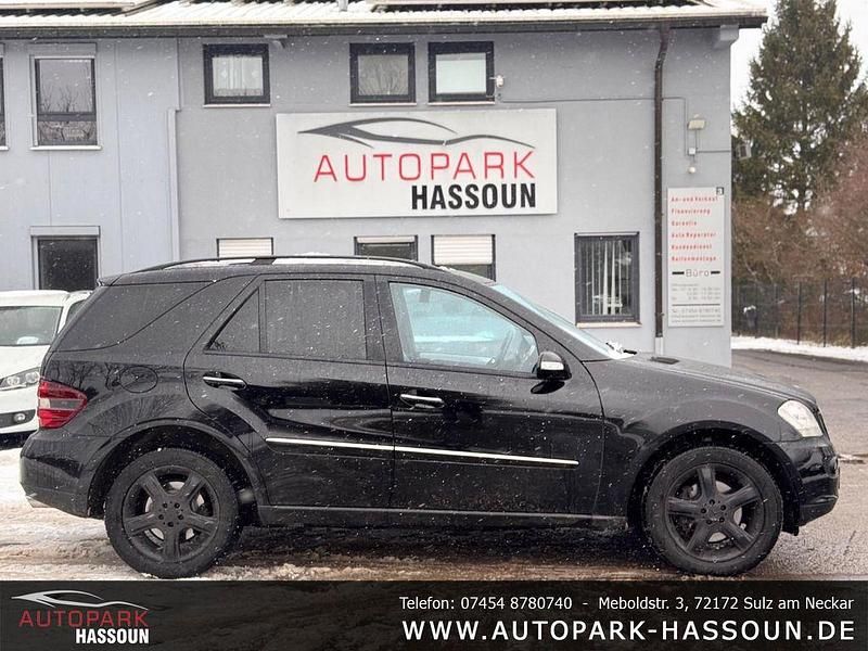 Gebraucht Mercedes ML350 272 PS (200 kW) 2006 Schwarz SUV