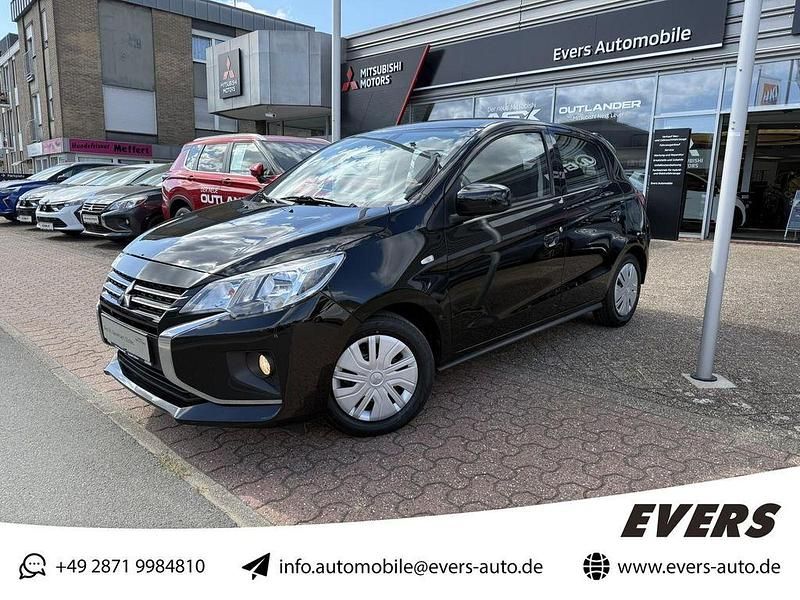 Magicschwarz Gebraucht 2021 Mitsubishi Space Star Spirit Limousine | 6.950 € (Guter Preis) - Bild 1/4