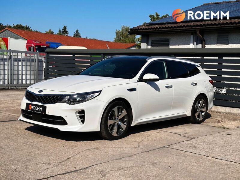 Weiß Gebraucht 2016 Kia Optima 3 Kombi | 14.309 € (Teuer) - Bild 1/4