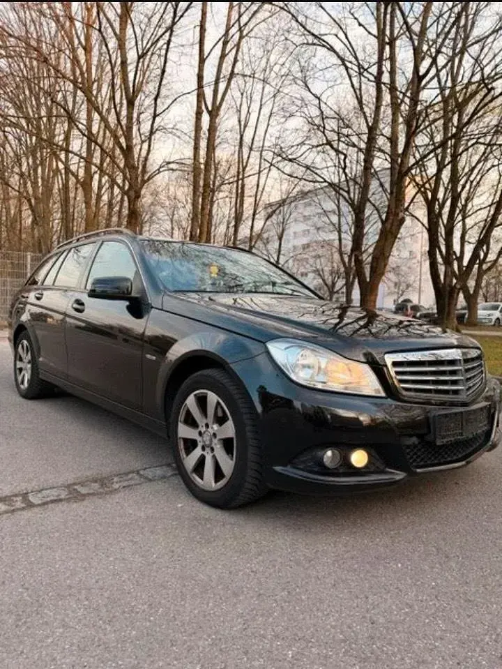 Gebraucht Mercedes C200 136 PS (100 kW) 2012 Schwarz Kombi
