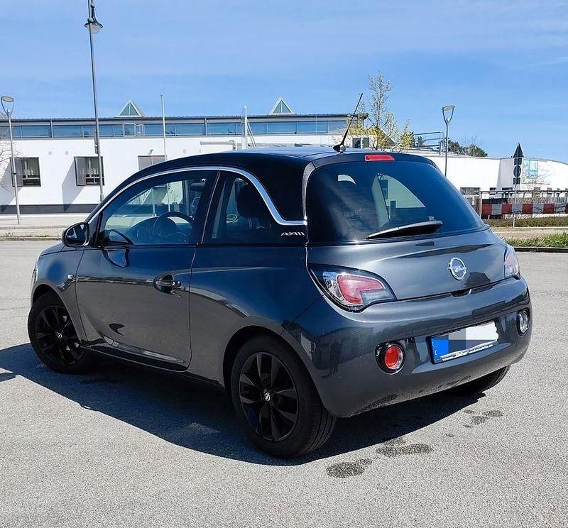 Gebraucht Opel Adam 69 PS (50 kW) 2018 Andere farben Kleinwagen