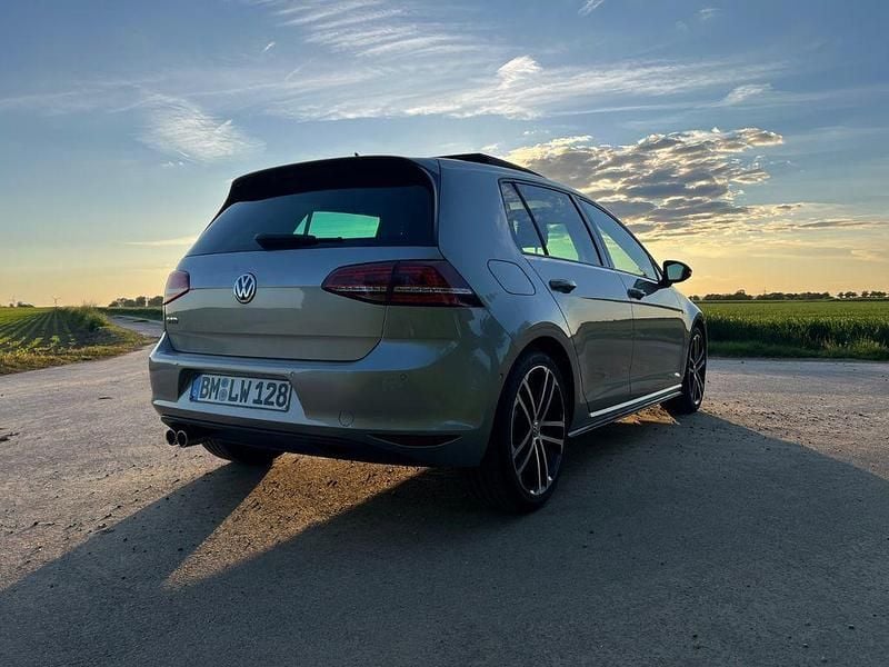Gebraucht VW Golf VII Sport 184 PS (135 kW) 2015 Silber Limousine