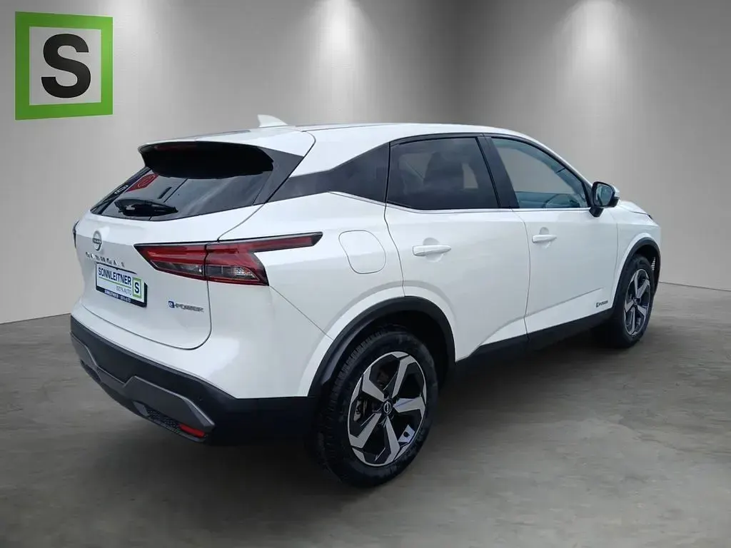 Gebraucht Nissan Qashqai N-Connecta 190 PS (139 kW) 2023 Weiß SUV